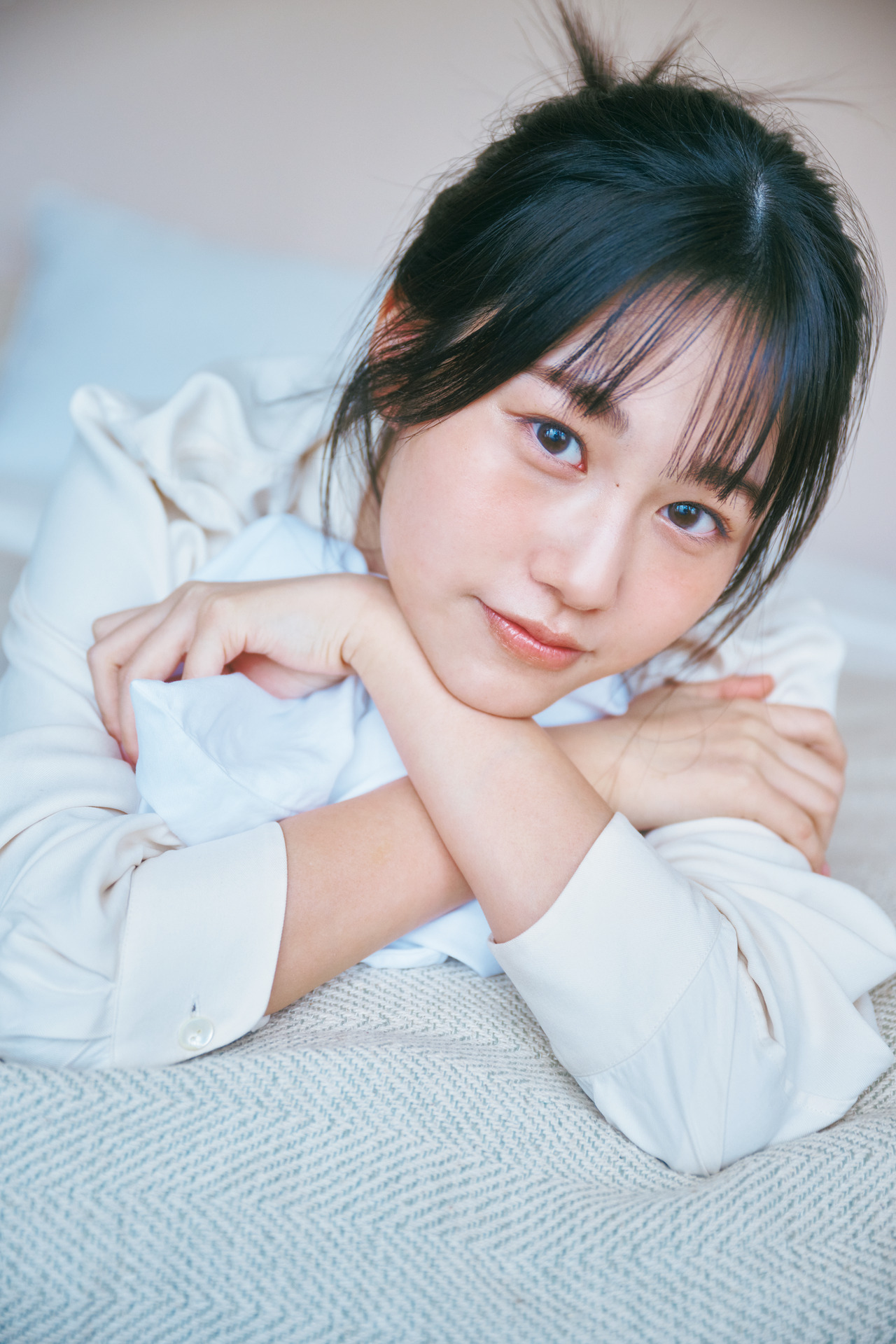 櫻坂46三期生・向井純葉が「blt graph.vol.96」に初ソログラビア 